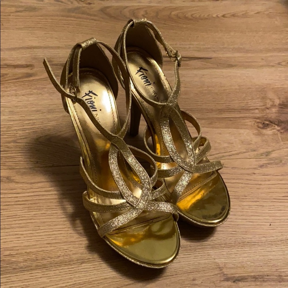Gold prom heels!